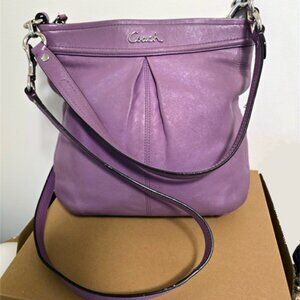 Coach Ashley Hippie Bag F20114 Rare Lavender Purple Leather Lilac Crossbody Hobo